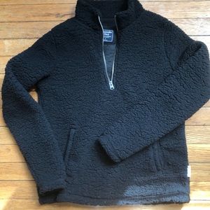 Abercrombie & Fitch fleece pullover
